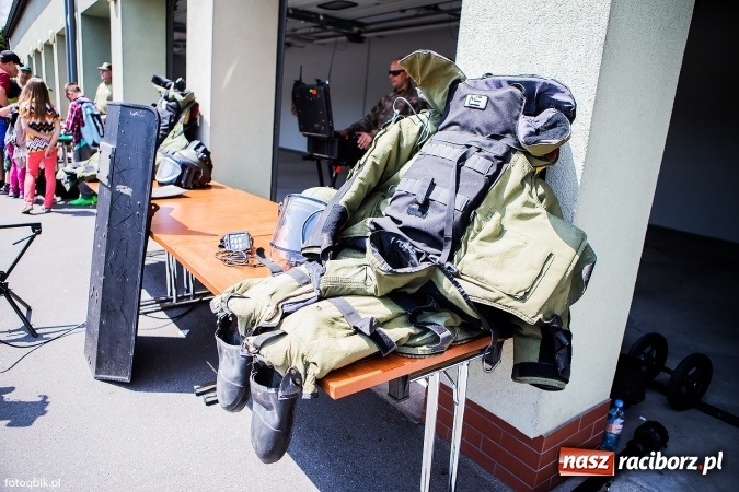 Zdjęcie w galerii na portalu naszraciborz.pl: Straż Graniczna od kuchni, czyli Dzień Otwartych Koszar wiadomości z regionu