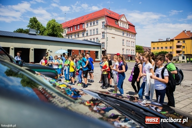 Zdjęcie w galerii na portalu naszraciborz.pl: Straż Graniczna od kuchni, czyli Dzień Otwartych Koszar wiadomości z regionu