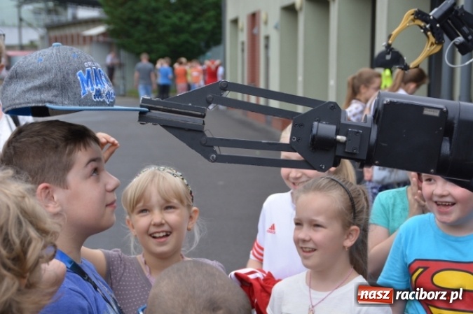 Zdjęcie w galerii na portalu naszraciborz.pl: Straż Graniczna od kuchni, czyli Dzień Otwartych Koszar wiadomości z regionu