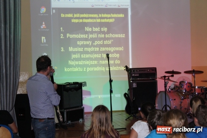 Zdjęcie w galerii na portalu naszraciborz.pl: Profilaktyczny rock and roll w Bieńkowicach  wiadomości z regionu
