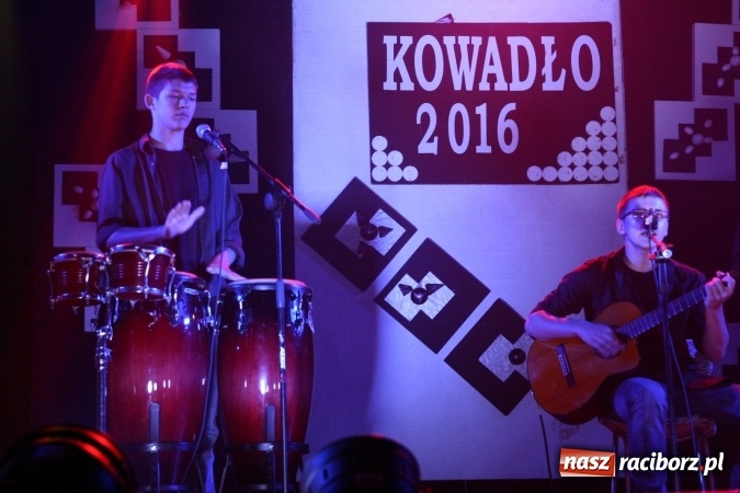 Zdjęcie w galerii na portalu naszraciborz.pl: Pozytywna energia i zalew talentów na jubileuszowym 30. Kowadle w Kuźni Raciborskiej  wiadomości z regionu