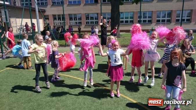 Zdjęcie w galerii na portalu naszraciborz.pl: Sportowy Dzień Dziecka w Pawłowie wiadomości z regionu