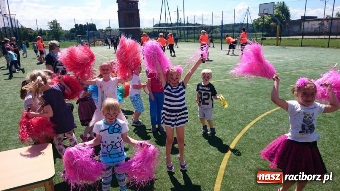 Zdjęcie w galerii na portalu naszraciborz.pl: Sportowy Dzień Dziecka w Pawłowie wiadomości z regionu