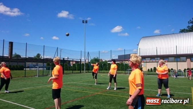 Zdjęcie w galerii na portalu naszraciborz.pl: Sportowy Dzień Dziecka w Pawłowie wiadomości z regionu