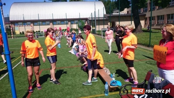Zdjęcie w galerii na portalu naszraciborz.pl: Sportowy Dzień Dziecka w Pawłowie wiadomości z regionu