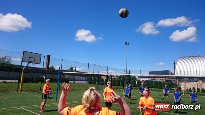 Zdjęcie w galerii na portalu naszraciborz.pl: Sportowy Dzień Dziecka w Pawłowie wiadomości z regionu