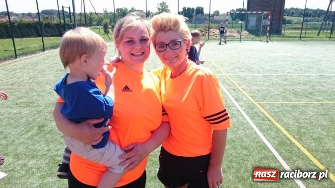 Zdjęcie w galerii na portalu naszraciborz.pl: Sportowy Dzień Dziecka w Pawłowie wiadomości z regionu