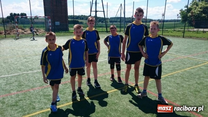 Zdjęcie w galerii na portalu naszraciborz.pl: Sportowy Dzień Dziecka w Pawłowie wiadomości z regionu