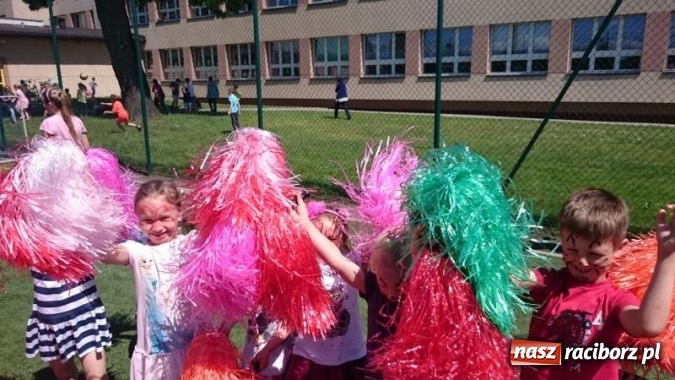 Zdjęcie w galerii na portalu naszraciborz.pl: Sportowy Dzień Dziecka w Pawłowie wiadomości z regionu