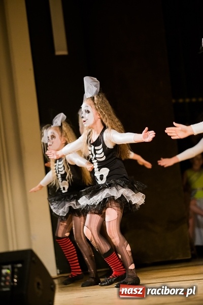 Zdjęcie w galerii na portalu naszraciborz.pl: Koncert laureat&oacute;w IX Powiatowego Festiwalu Tw&oacute;rczości Artystycznej wiadomości z regionu