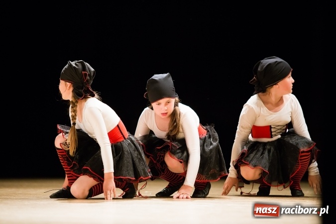 Zdjęcie w galerii na portalu naszraciborz.pl: Koncert laureat&oacute;w IX Powiatowego Festiwalu Tw&oacute;rczości Artystycznej wiadomości z regionu