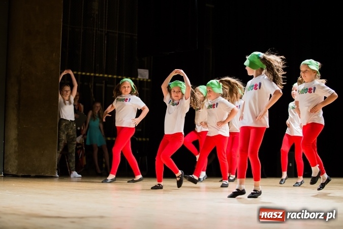 Zdjęcie w galerii na portalu naszraciborz.pl: Koncert laureat&oacute;w IX Powiatowego Festiwalu Tw&oacute;rczości Artystycznej wiadomości z regionu