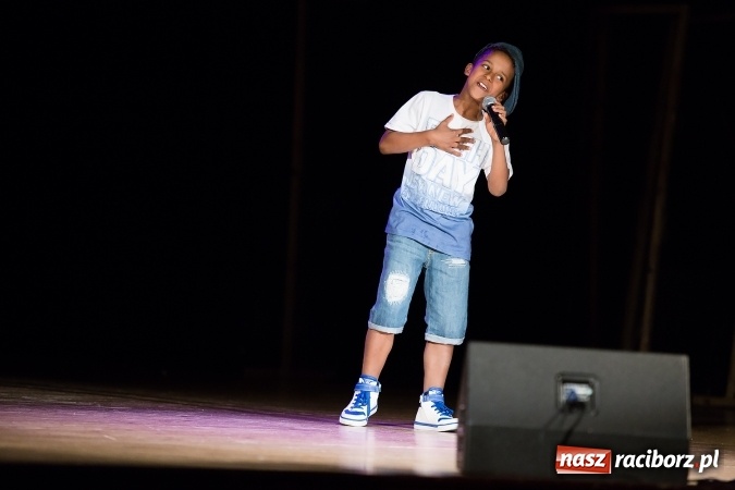 Zdjęcie w galerii na portalu naszraciborz.pl: Koncert laureat&oacute;w IX Powiatowego Festiwalu Tw&oacute;rczości Artystycznej wiadomości z regionu