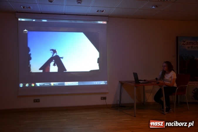 Zdjęcie w galerii na portalu naszraciborz.pl: DYPLOM 2016 - prezentacja prac dyplomowych Liceum Plastycznego na zamku wiadomości z regionu