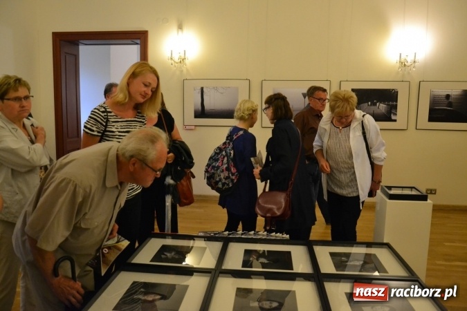 Zdjęcie w galerii na portalu naszraciborz.pl: DYPLOM 2016 - prezentacja prac dyplomowych Liceum Plastycznego na zamku wiadomości z regionu