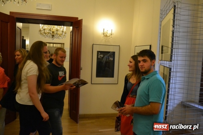 Zdjęcie w galerii na portalu naszraciborz.pl: DYPLOM 2016 - prezentacja prac dyplomowych Liceum Plastycznego na zamku wiadomości z regionu