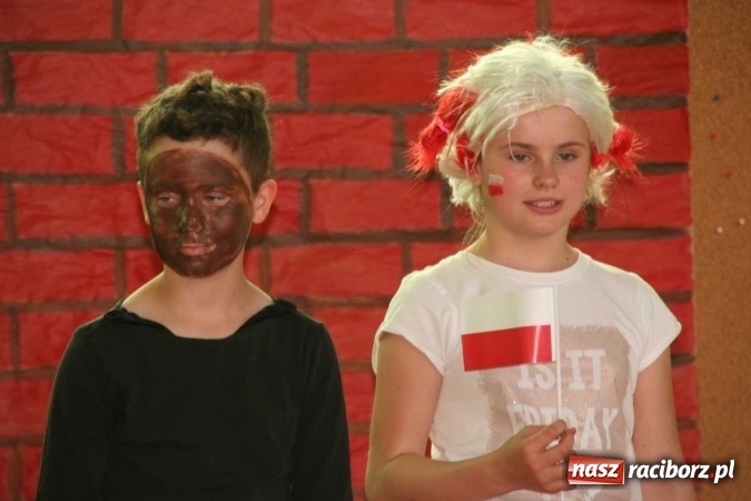 Zdjęcie w galerii na portalu naszraciborz.pl: Tworków. Dzień Dziecka z Festynem Zdrowia  wiadomości z regionu