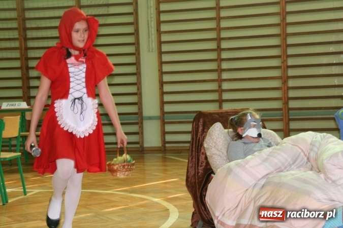 Zdjęcie w galerii na portalu naszraciborz.pl: Tworków. Dzień Dziecka z Festynem Zdrowia  wiadomości z regionu