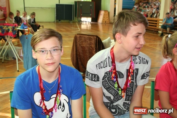 Zdjęcie w galerii na portalu naszraciborz.pl: Tworków. Dzień Dziecka z Festynem Zdrowia  wiadomości z regionu