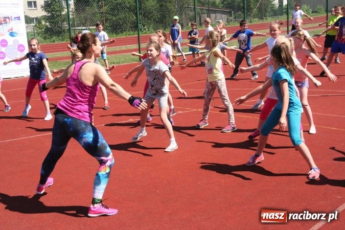 Zdjęcie w galerii na portalu naszraciborz.pl: Tworków. Dzień Dziecka z Festynem Zdrowia  wiadomości z regionu