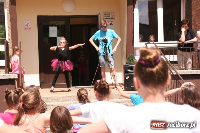 Zdjęcie w galerii na portalu naszraciborz.pl: Tworków. Dzień Dziecka z Festynem Zdrowia  wiadomości z regionu