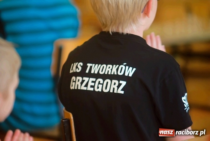 Zdjęcie w galerii na portalu naszraciborz.pl: Turniej Szachowy o Puchar Dyrektora. W Trzynastce szukali nowego Kasparowa wiadomości z regionu