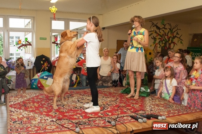 Zdjęcie w galerii na portalu naszraciborz.pl: Rodzinny festyn z okazji Dnia Dziecka w Szkole Podstawowej nr 18 wiadomości z regionu