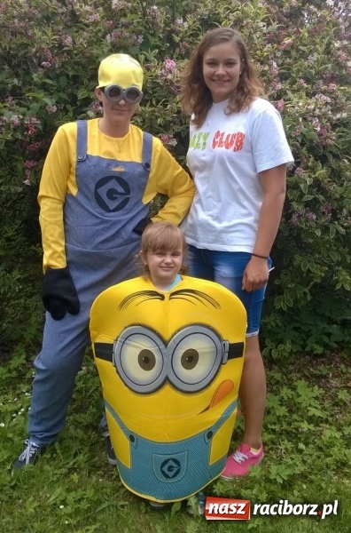 Zdjęcie w galerii na portalu naszraciborz.pl: Z okazji Dnia Dziecka Crazy Club zaprosił dzieci do zabawy z Minionkiem! wiadomości z regionu