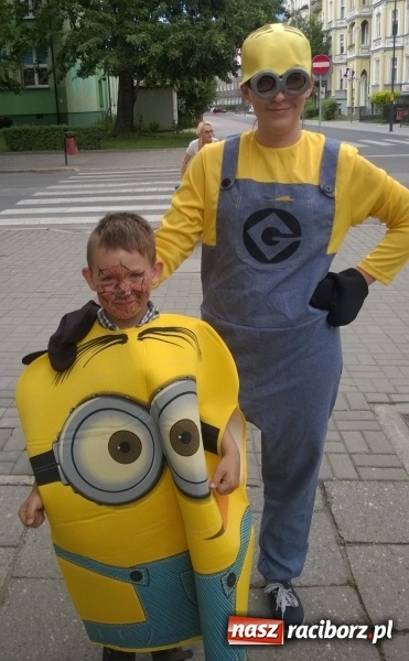 Zdjęcie w galerii na portalu naszraciborz.pl: Z okazji Dnia Dziecka Crazy Club zaprosił dzieci do zabawy z Minionkiem! wiadomości z regionu