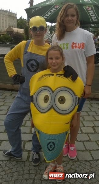 Zdjęcie w galerii na portalu naszraciborz.pl: Z okazji Dnia Dziecka Crazy Club zaprosił dzieci do zabawy z Minionkiem! wiadomości z regionu