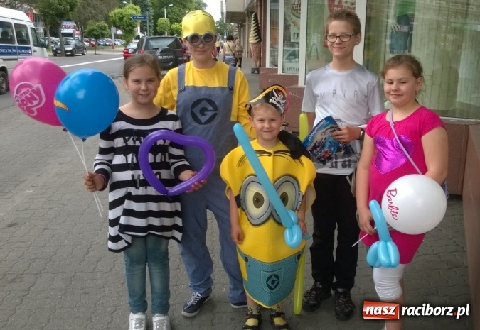 Zdjęcie w galerii na portalu naszraciborz.pl: Z okazji Dnia Dziecka Crazy Club zaprosił dzieci do zabawy z Minionkiem! wiadomości z regionu