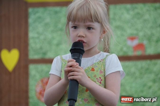 Zdjęcie w galerii na portalu naszraciborz.pl: Finalista Mam Talent! na Dniu Dziecka w Nędzy  wiadomości z regionu