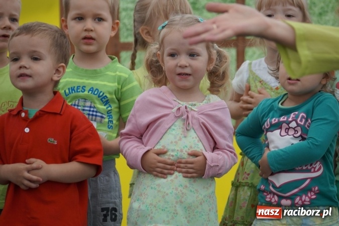 Zdjęcie w galerii na portalu naszraciborz.pl: Finalista Mam Talent! na Dniu Dziecka w Nędzy  wiadomości z regionu