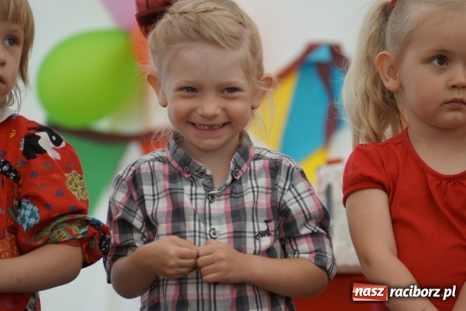 Zdjęcie w galerii na portalu naszraciborz.pl: Finalista Mam Talent! na Dniu Dziecka w Nędzy  wiadomości z regionu