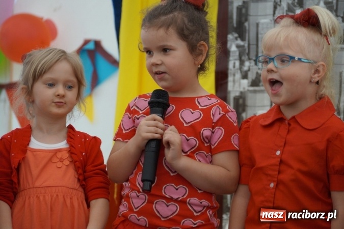 Zdjęcie w galerii na portalu naszraciborz.pl: Finalista Mam Talent! na Dniu Dziecka w Nędzy  wiadomości z regionu