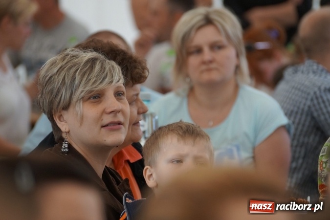 Zdjęcie w galerii na portalu naszraciborz.pl: Finalista Mam Talent! na Dniu Dziecka w Nędzy  wiadomości z regionu