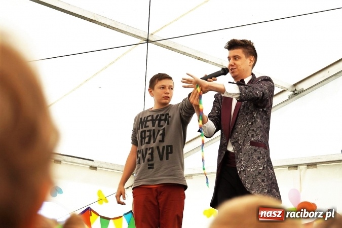 Zdjęcie w galerii na portalu naszraciborz.pl: Finalista Mam Talent! na Dniu Dziecka w Nędzy  wiadomości z regionu