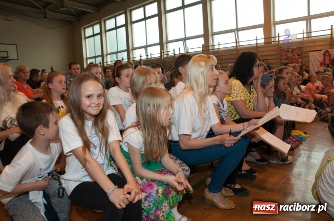 Zdjęcie w galerii na portalu naszraciborz.pl: Słoneczny Pikinik w Zespole Szkolno-Przedszkolnym nr 1 w Raciborzu  wiadomości z regionu
