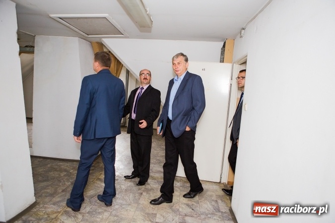 Zdjęcie w galerii na portalu naszraciborz.pl: Jak bariery zamienić w atuty? W Pietraszynie zaprezentowano projekt polsko-czeskiego centrum biznesu wiadomości z regionu