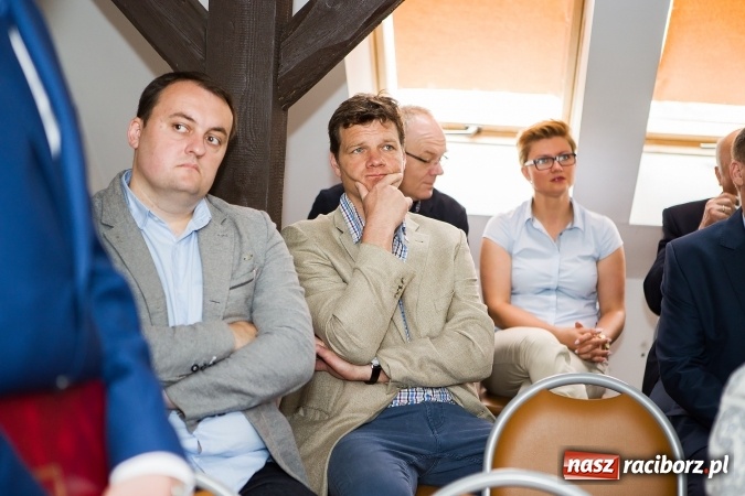 Zdjęcie w galerii na portalu naszraciborz.pl: Jak bariery zamienić w atuty? W Pietraszynie zaprezentowano projekt polsko-czeskiego centrum biznesu wiadomości z regionu