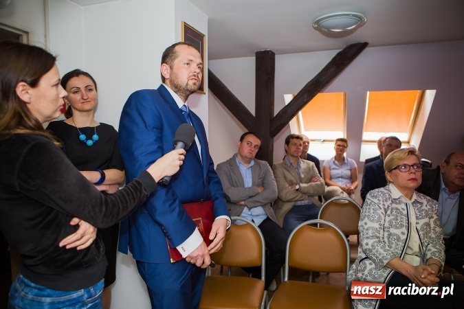 Zdjęcie w galerii na portalu naszraciborz.pl: Jak bariery zamienić w atuty? W Pietraszynie zaprezentowano projekt polsko-czeskiego centrum biznesu wiadomości z regionu