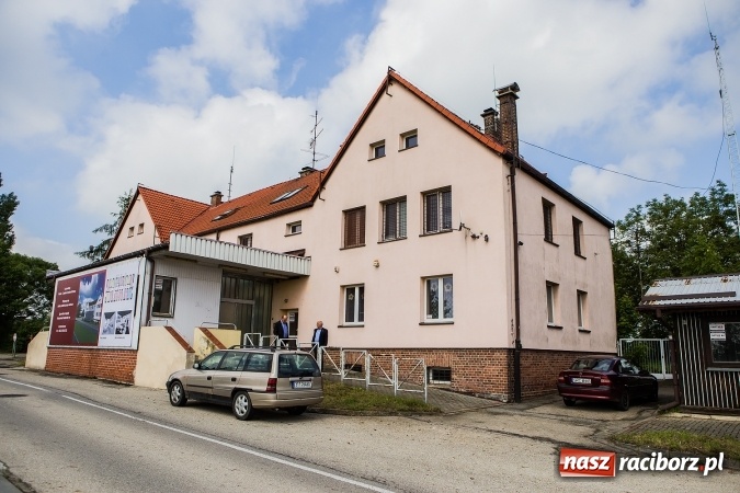 Zdjęcie w galerii na portalu naszraciborz.pl: Jak bariery zamienić w atuty? W Pietraszynie zaprezentowano projekt polsko-czeskiego centrum biznesu wiadomości z regionu