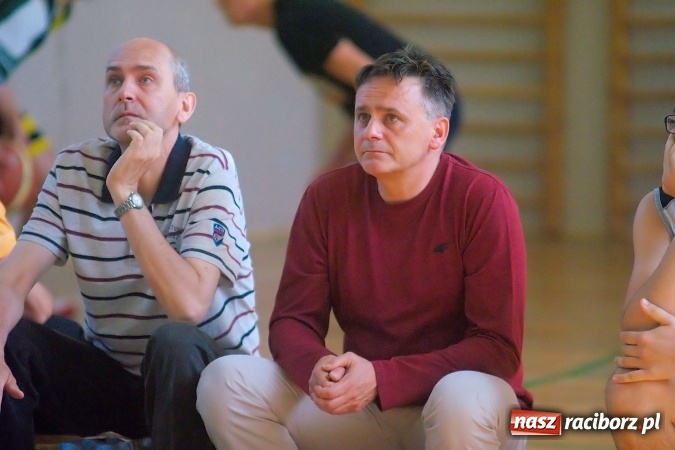 Zdjęcie w galerii na portalu naszraciborz.pl: W CKZiU nr 1 rywalizowali w rozgrywkach streetballa wiadomości z regionu