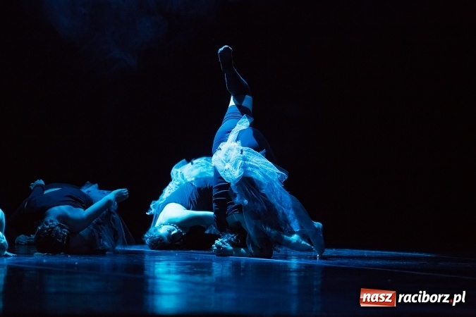 Zdjęcie w galerii na portalu naszraciborz.pl: Teatr Tańca TeWaS gościnnie w Raciborskim Centrum Kultury wiadomości z regionu