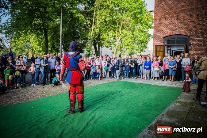 Zdjęcie w galerii na portalu naszraciborz.pl: Wieczór pełen atrakcji w raciborskim muzeum wiadomości z regionu