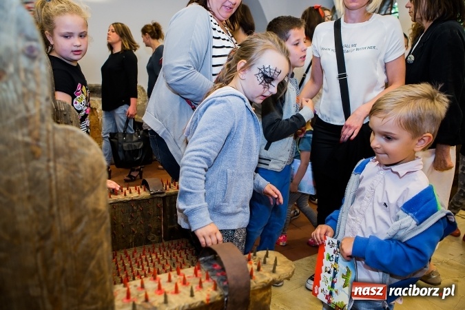 Zdjęcie w galerii na portalu naszraciborz.pl: Wieczór pełen atrakcji w raciborskim muzeum wiadomości z regionu
