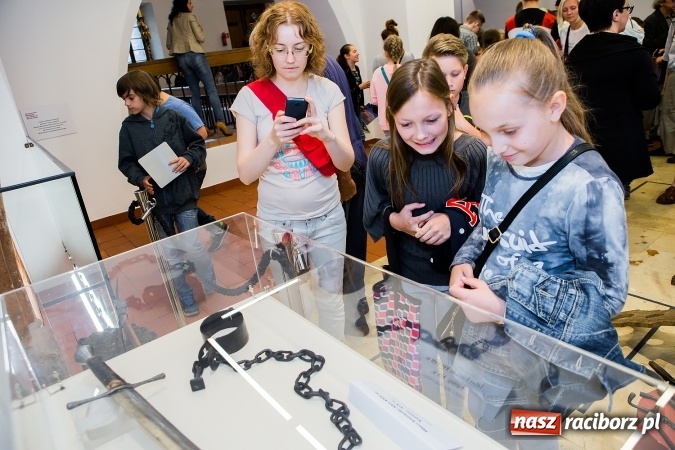 Zdjęcie w galerii na portalu naszraciborz.pl: Wieczór pełen atrakcji w raciborskim muzeum wiadomości z regionu