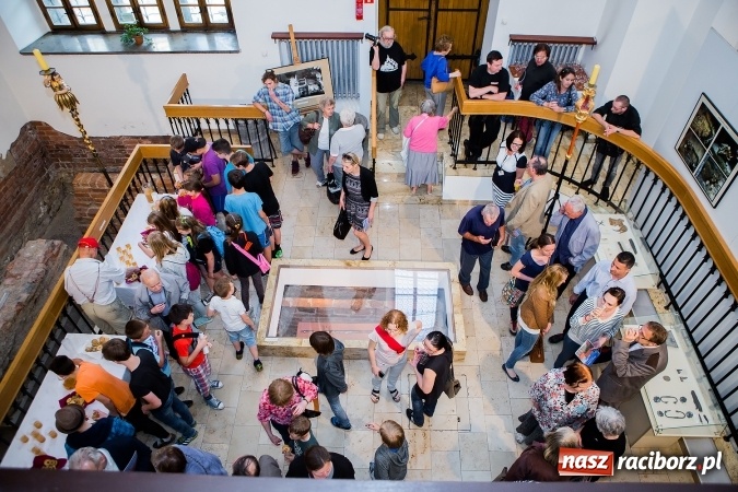 Zdjęcie w galerii na portalu naszraciborz.pl: Wieczór pełen atrakcji w raciborskim muzeum wiadomości z regionu