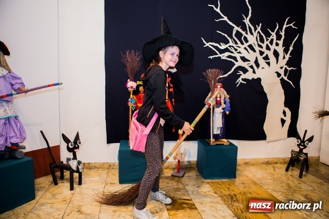 Zdjęcie w galerii na portalu naszraciborz.pl: Wieczór pełen atrakcji w raciborskim muzeum wiadomości z regionu