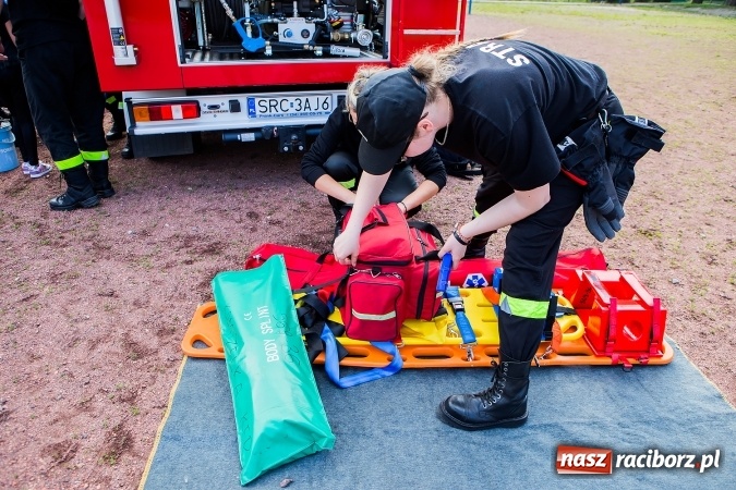 Zdjęcie w galerii na portalu naszraciborz.pl: Festyn rodzinny w Szkole Podstawowej nr 13 wiadomości z regionu